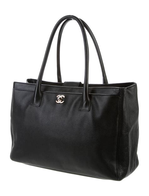 chanel executive cerf tote|chanel cerf tote price.